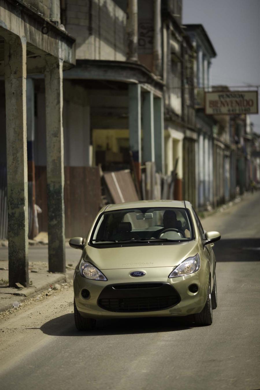  Ford Ka 2008 года  (фото 23 из 115)